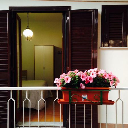 Kia Ora Bed and Breakfast San Felice Circeo Exterior foto