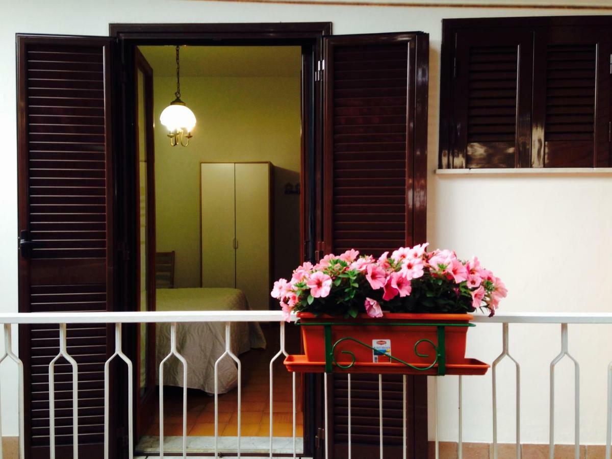 Kia Ora Bed and Breakfast San Felice Circeo Exterior foto